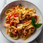 Pasta With Tomatoes and Tuna