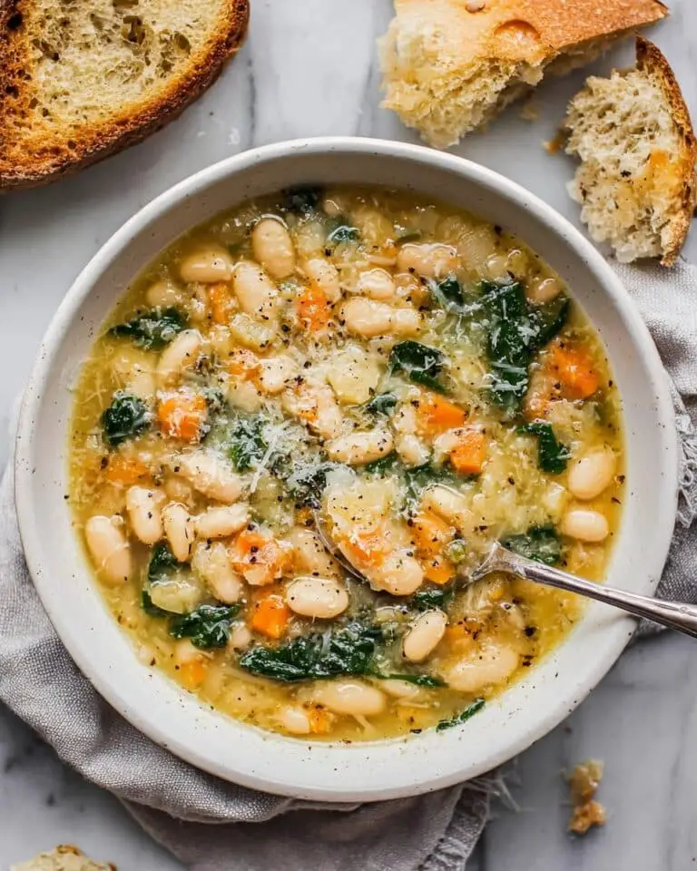 Creamy Instant Pot White Bean Soup Recipe