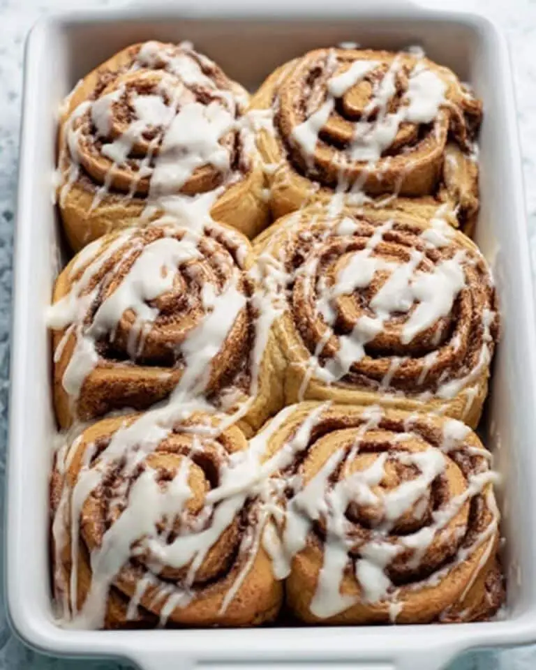 Gingerbread Cinnamon Rolls Recipe