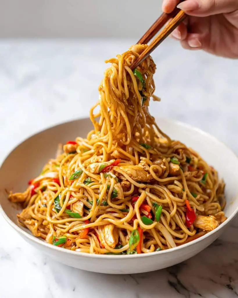 Quick & Easy Spicy Chicken Lo Mein Recipe