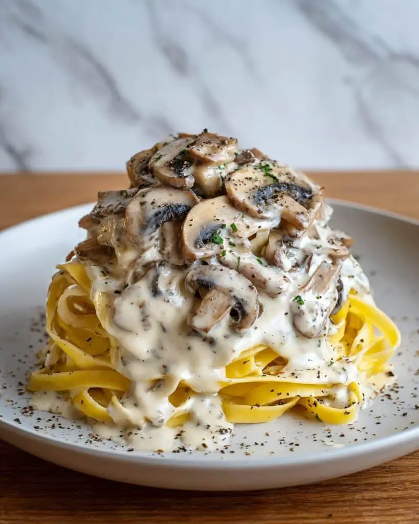 Creamy Chicken and Mushroom Pasta Recipe